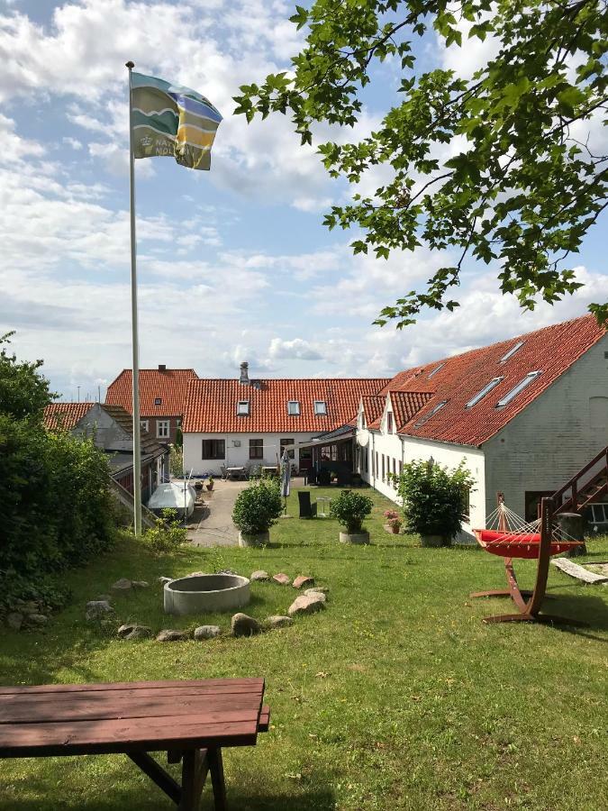 Ibsens Gaard Hotel Ebeltoft Kültér fotó